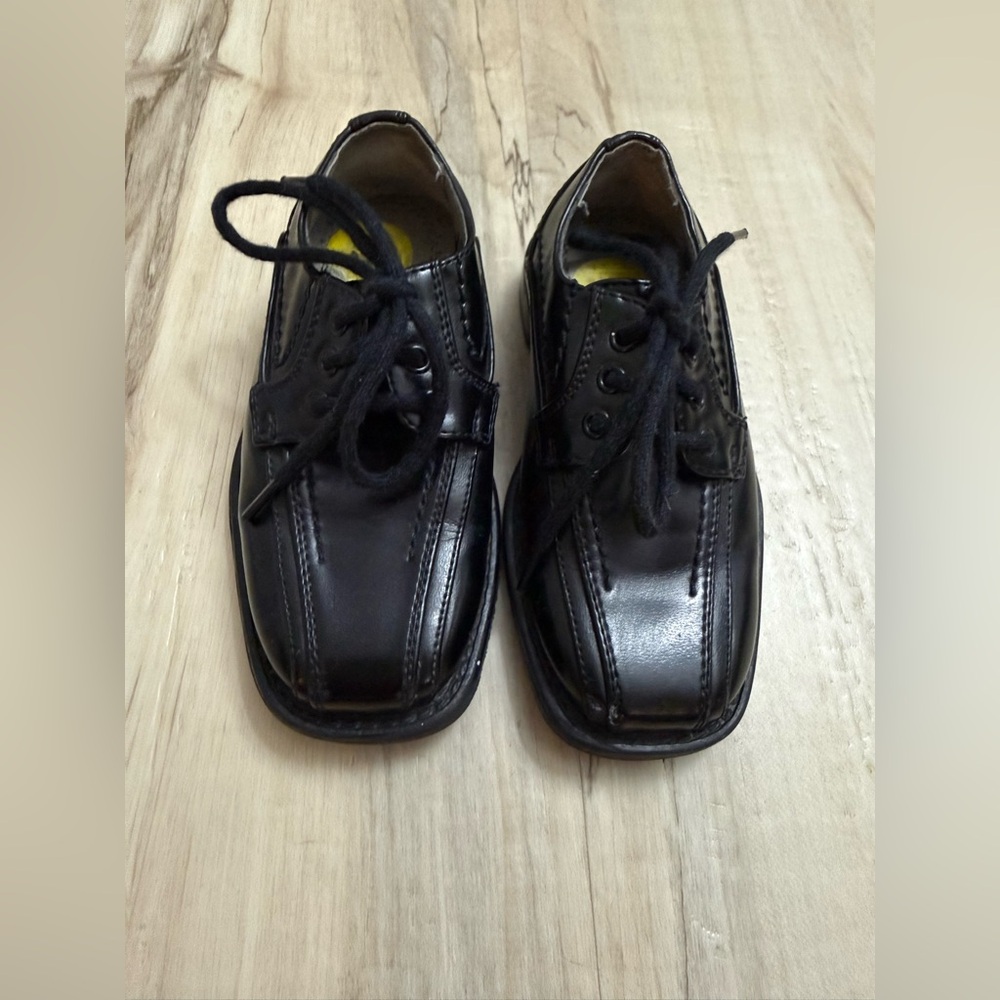 Classic Black faux Leather Kid’s Shoes